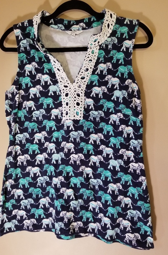 Crown & ivy top